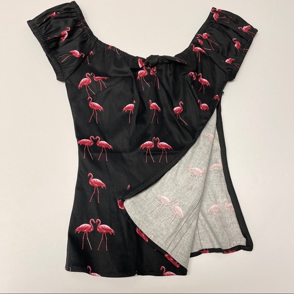 NWT Collectif Lorena Winter Flamingo Top - Picture 3 of 9